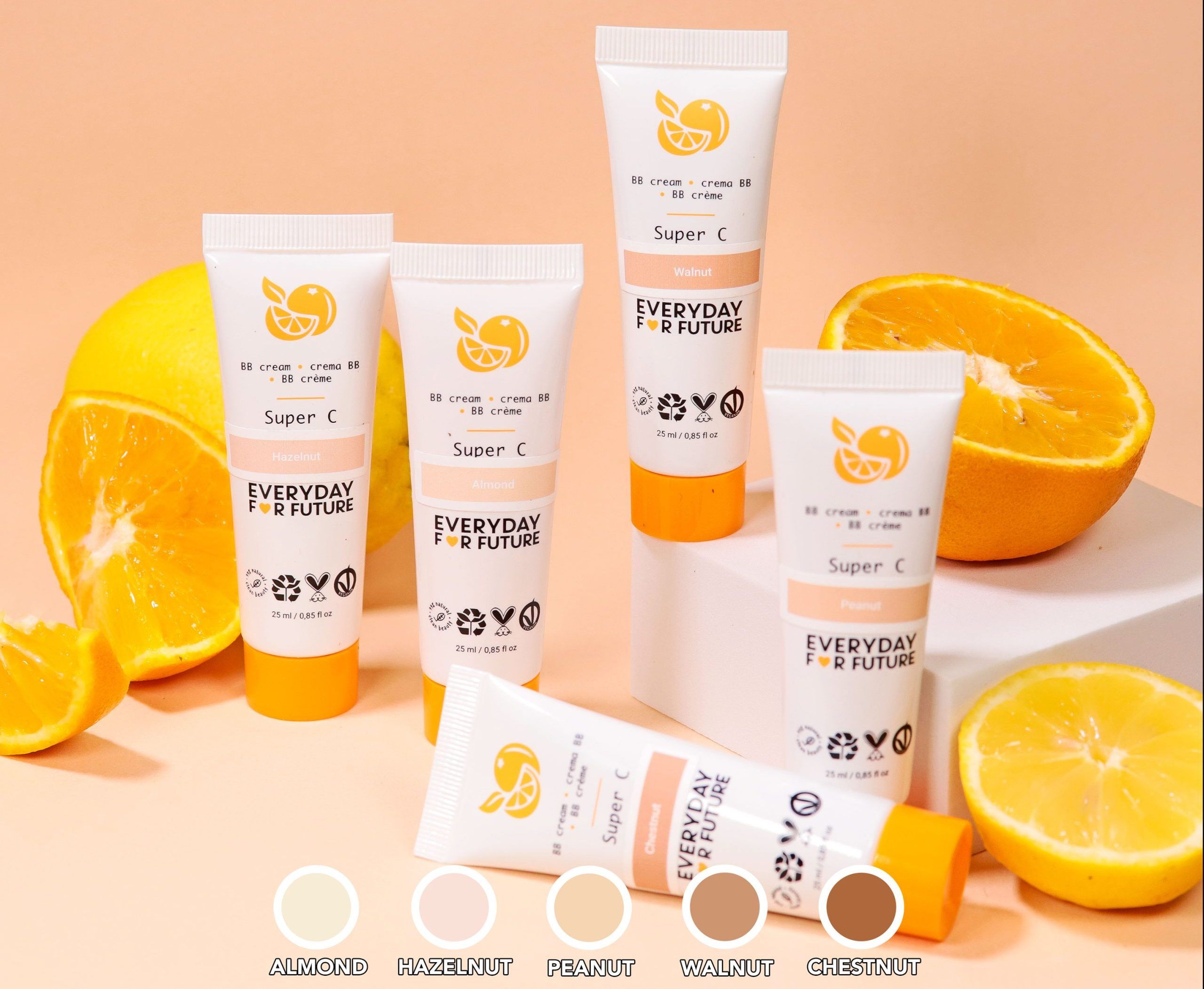 BB Cream con estratti di agrumi disponibile in cinque referenze per pelli da chiare a scure