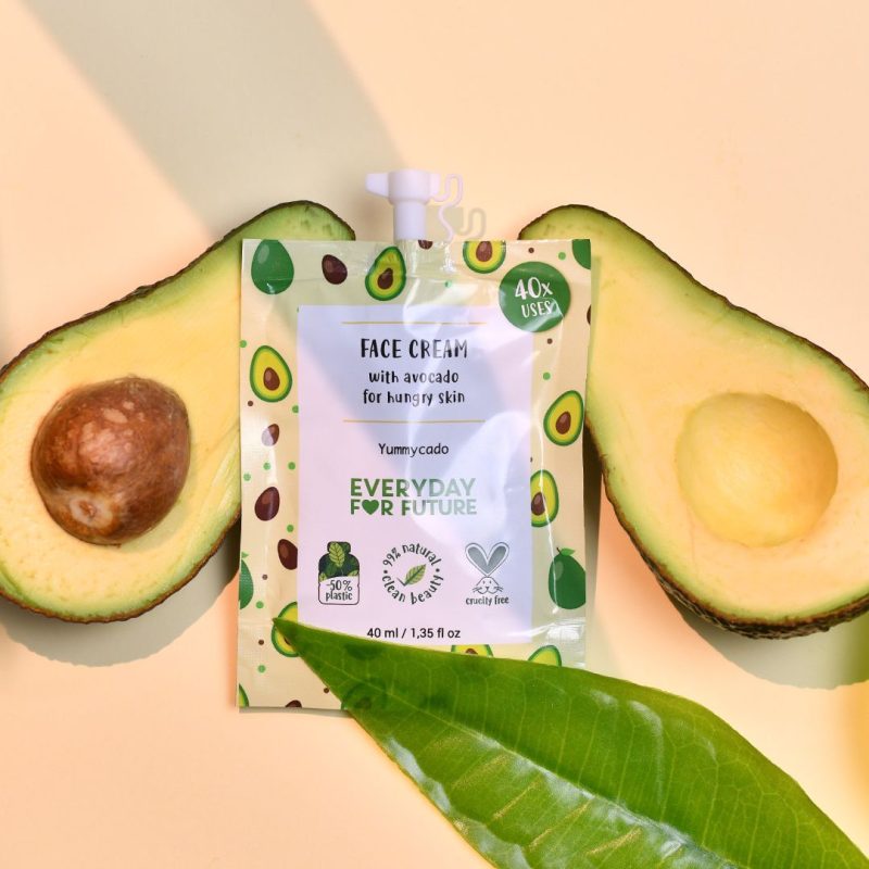 Crema viso nutriente Yummycado con estratto di olio di avocado